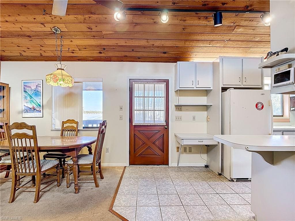 1071 Schooner LN, MOORE HAVEN FL 33471-13