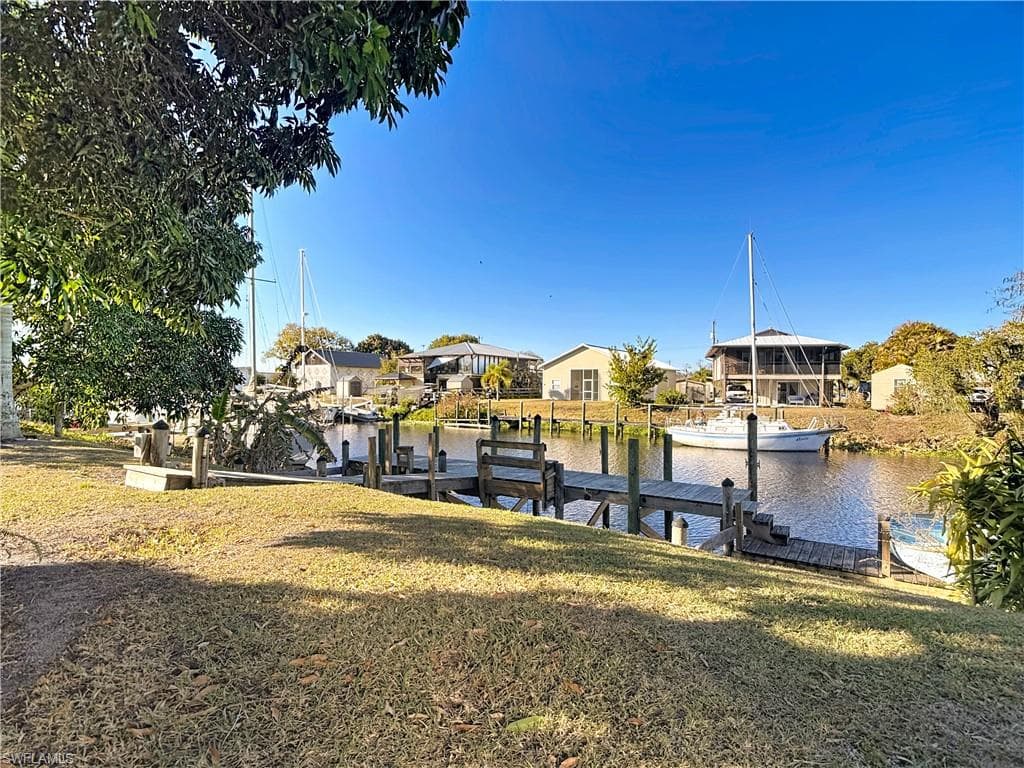 1071 Schooner LN, MOORE HAVEN FL 33471-30