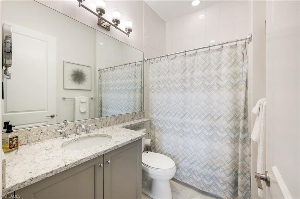 28440 Burano DR, BONITA SPRINGS FL 34135-17