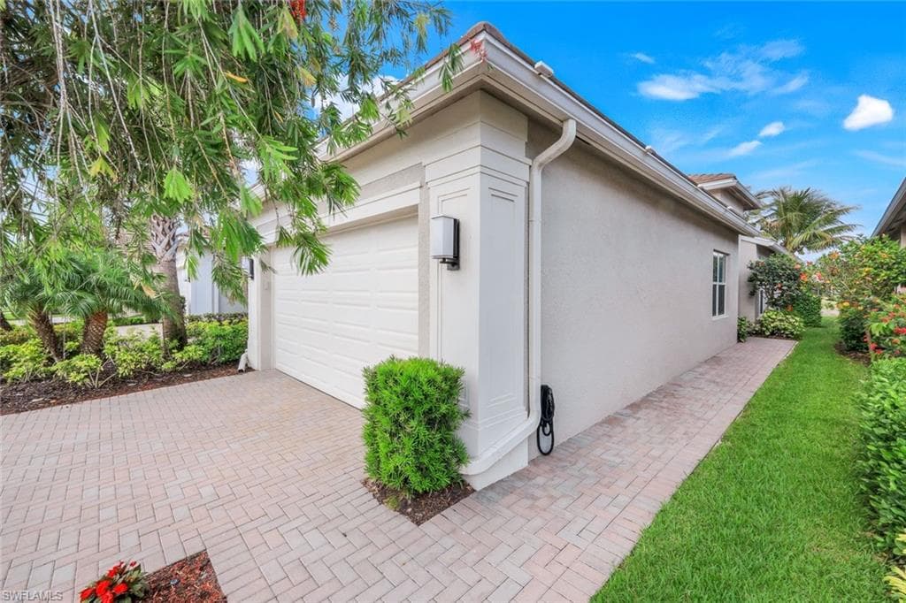 28440 Burano DR, BONITA SPRINGS FL 34135-28