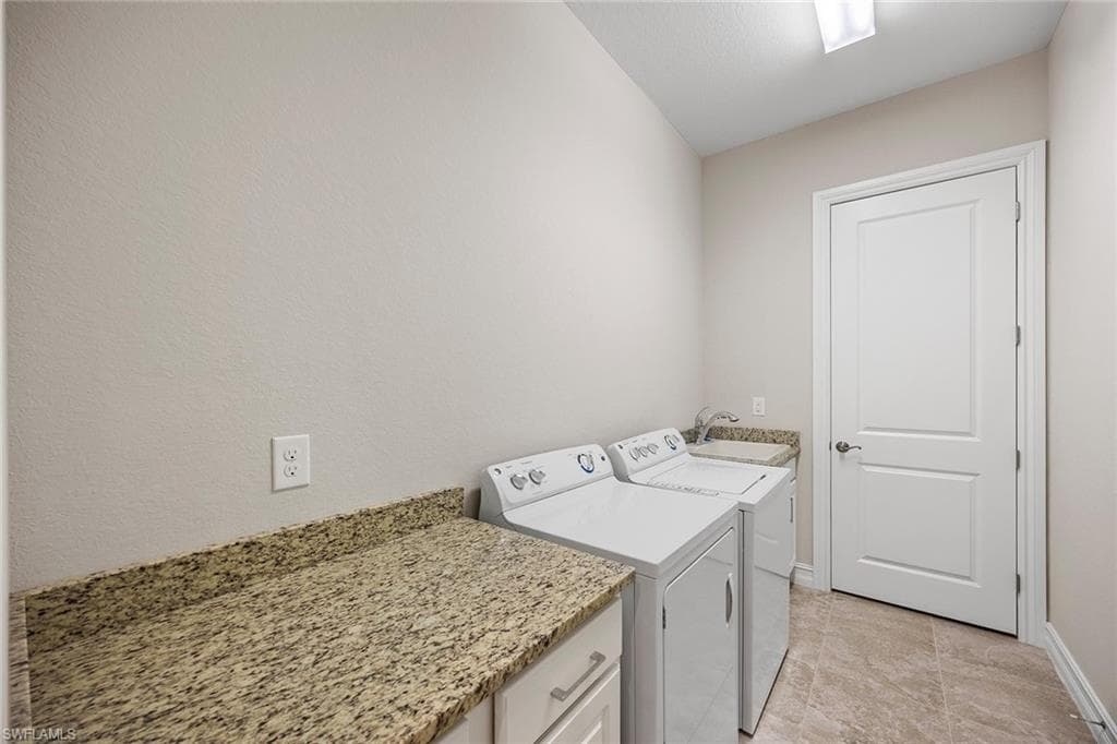 7825 Hawthorne DR 2103-29