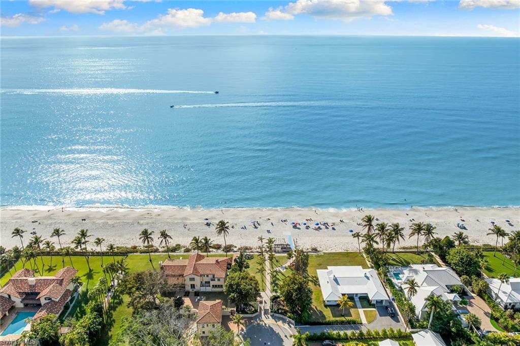 443 8th AVE S # 104, NAPLES FL 34102-42