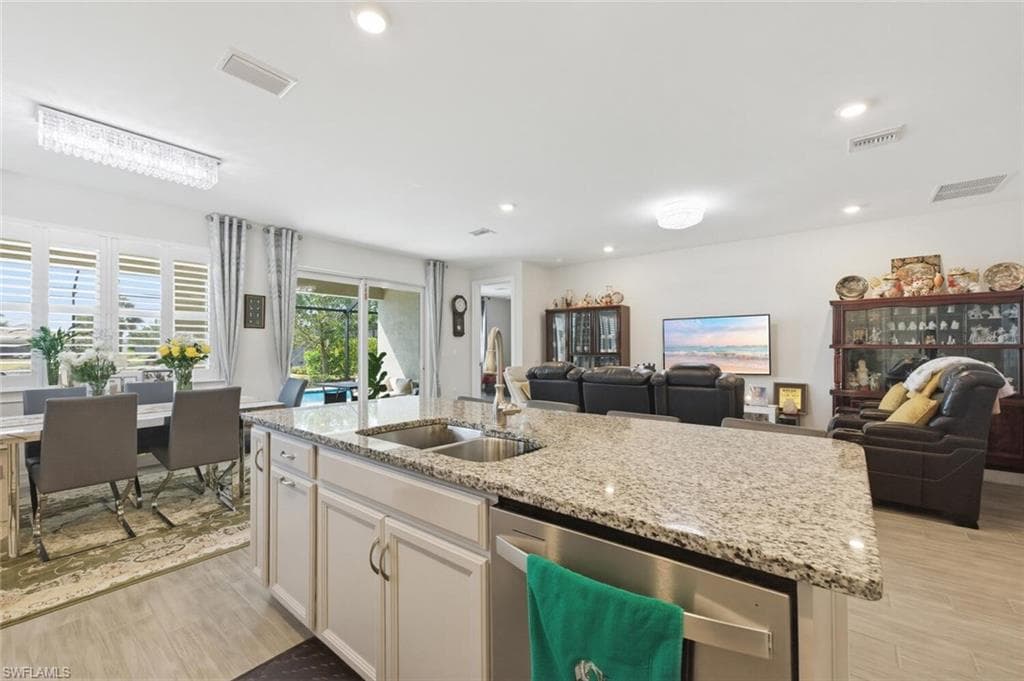 28076 SEASONS TIDE AVE, BONITA SPRINGS FL 34135-11