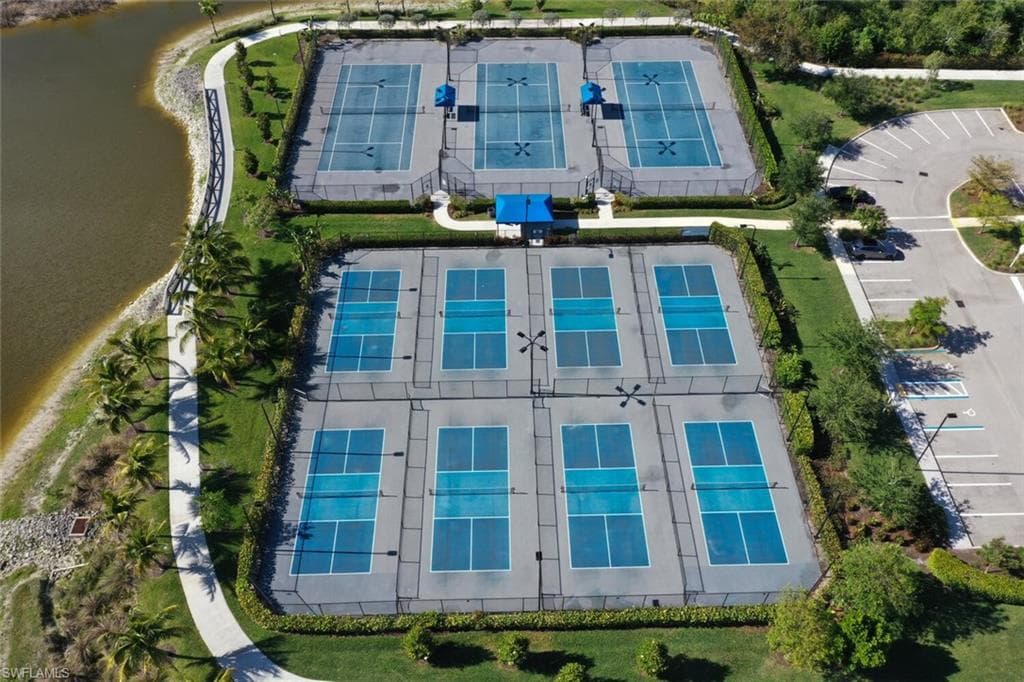 28076 SEASONS TIDE AVE, BONITA SPRINGS FL 34135-40