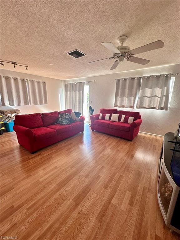 5917 Littlestone CT # 201, NORTH FORT MYERS FL 33903-9