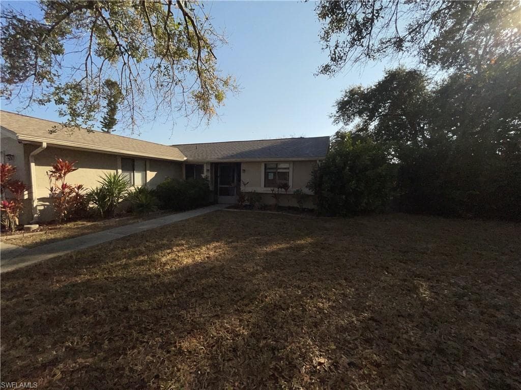 16264 Shadow Pine RD, NORTH FORT MYERS FL 33917-1