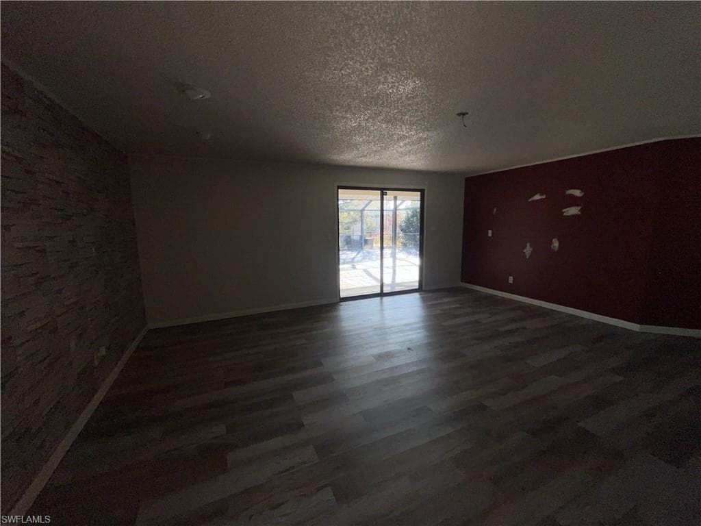 16264 Shadow Pine RD, NORTH FORT MYERS FL 33917-10