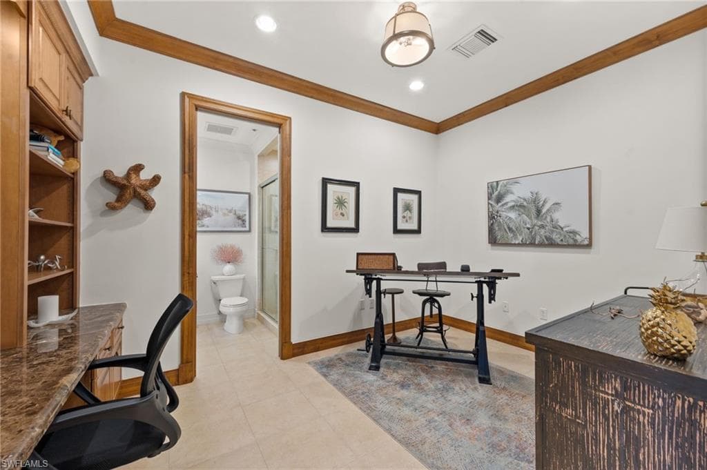 380 10TH ST S 202-15