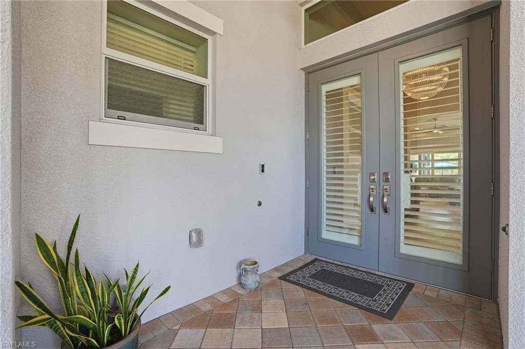 11871 Gardenia AVE-11