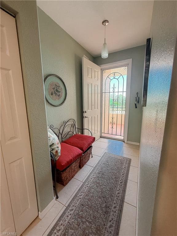 1137 Van Loon Commons CIR 202-1
