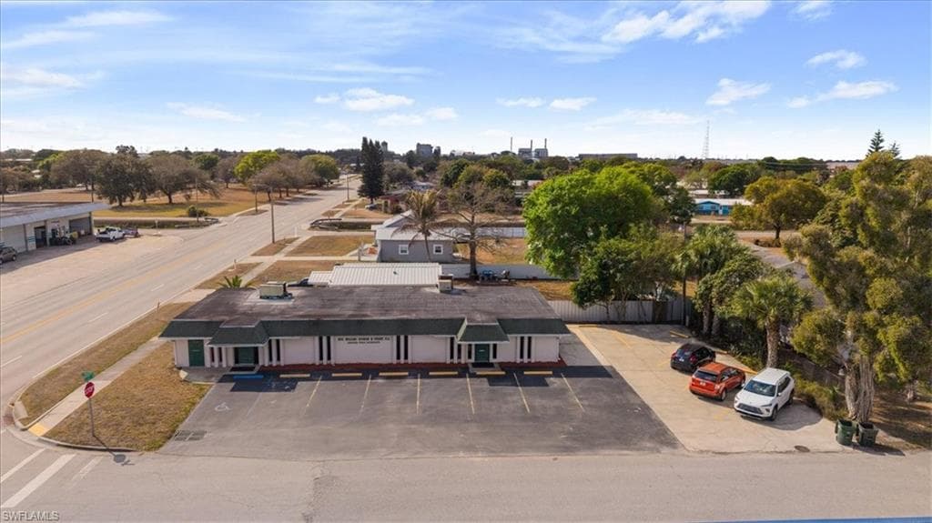 401 S W C Owen AVE-28