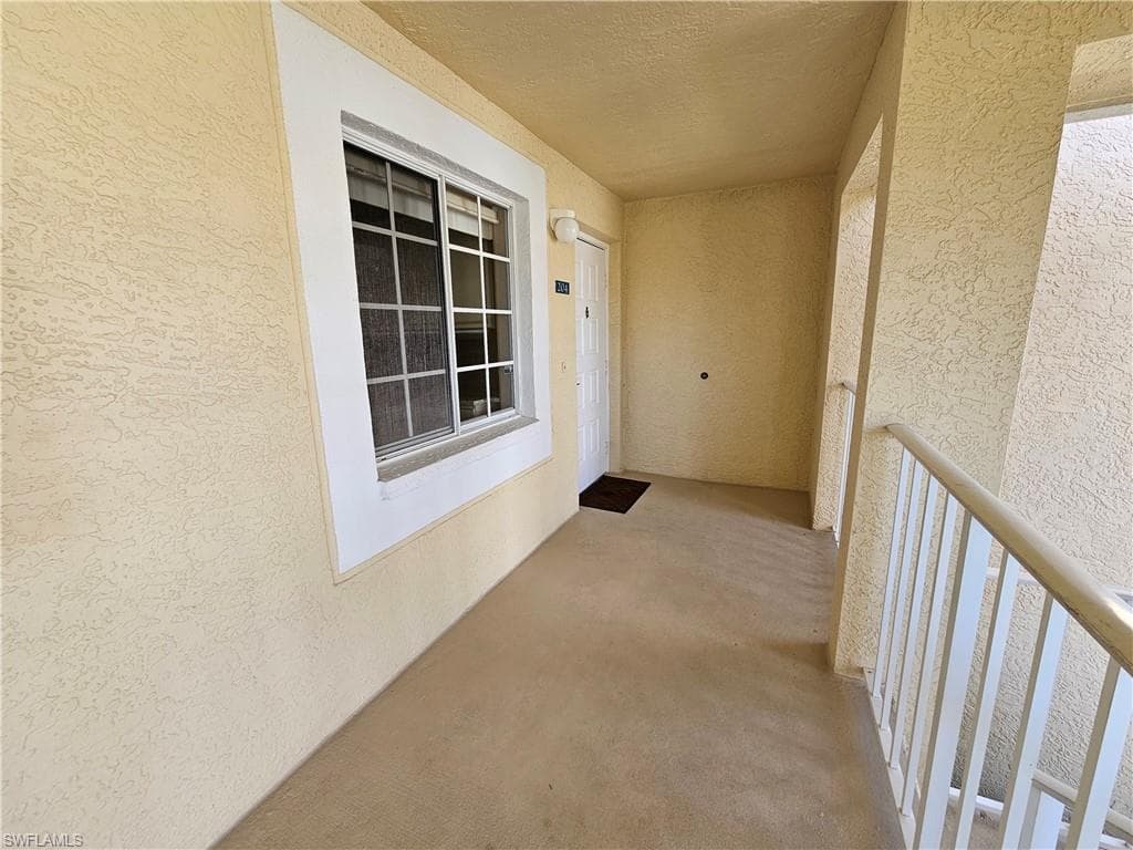 7719 Jewel LN # 204, NAPLES FL 34109-25