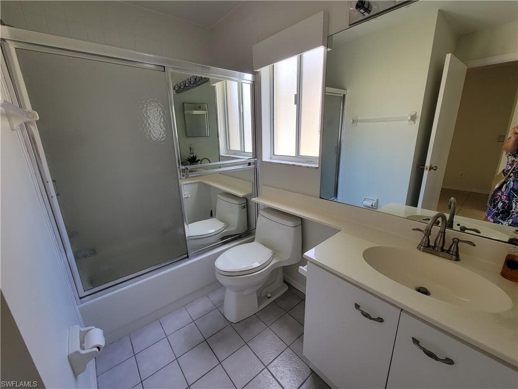 7719 Jewel LN # 204, NAPLES FL 34109-10