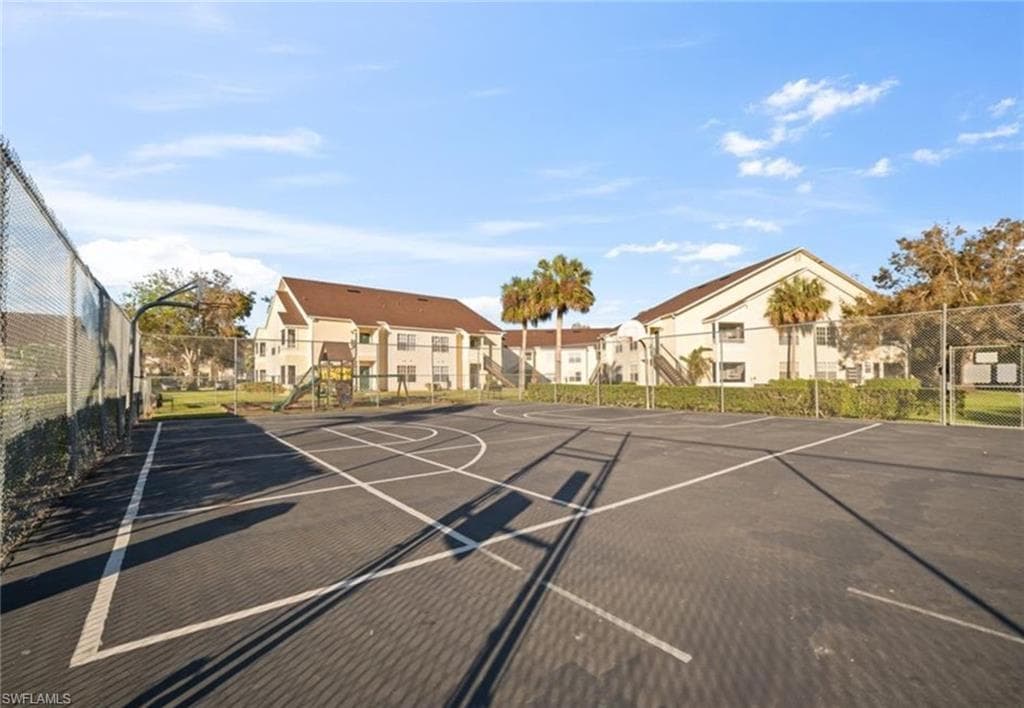 1931 Rookery Bay DR # 202, NAPLES FL 34114-11