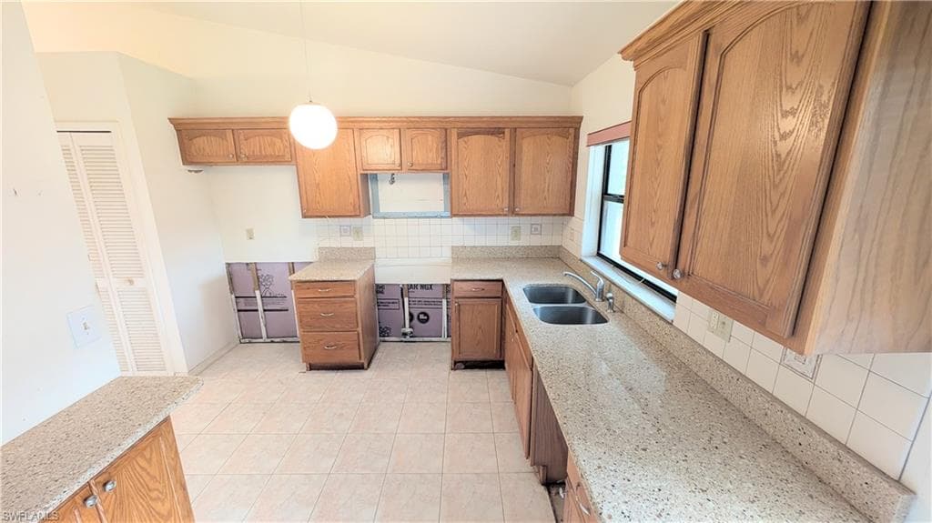 15825 Key Grass LN, FORT MYERS FL 33905-6