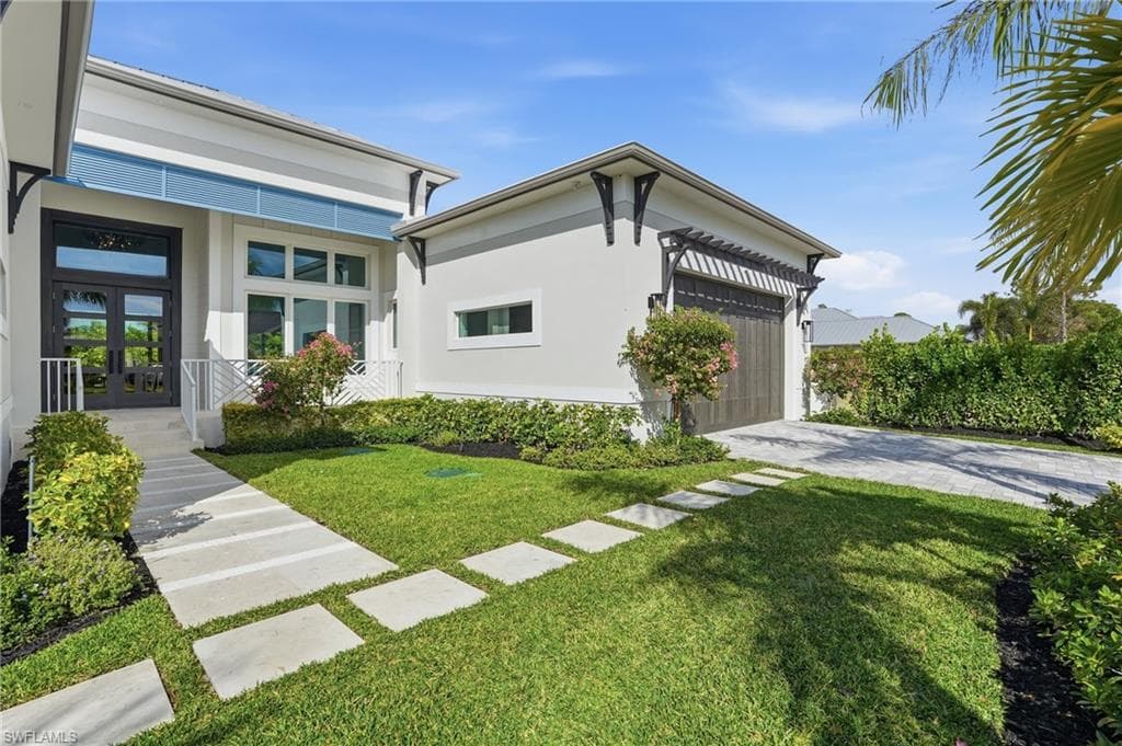 1159 Cypress Woods DR, NAPLES FL 34103-2