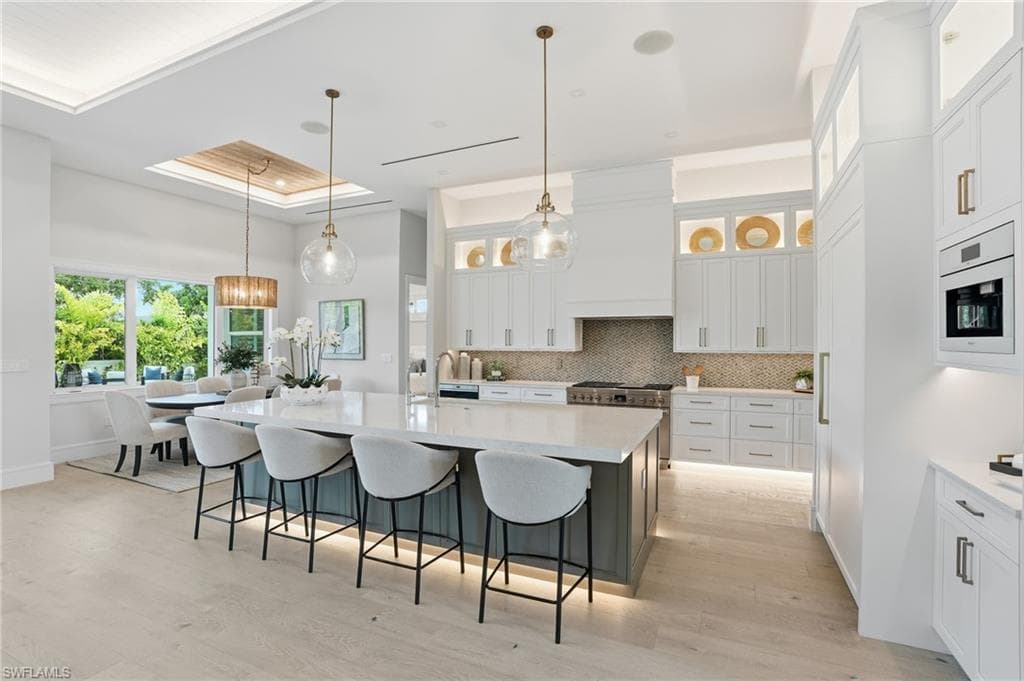 1159 Cypress Woods DR, NAPLES FL 34103-8