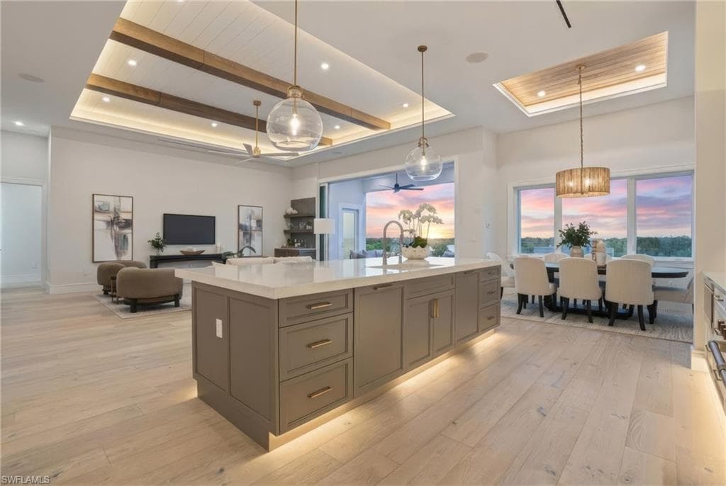 1159 Cypress Woods DR, NAPLES FL 34103-32