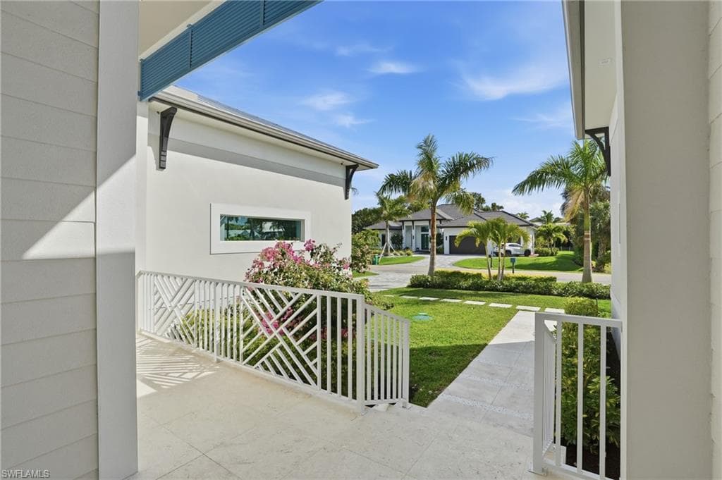 1159 Cypress Woods DR, NAPLES FL 34103-3