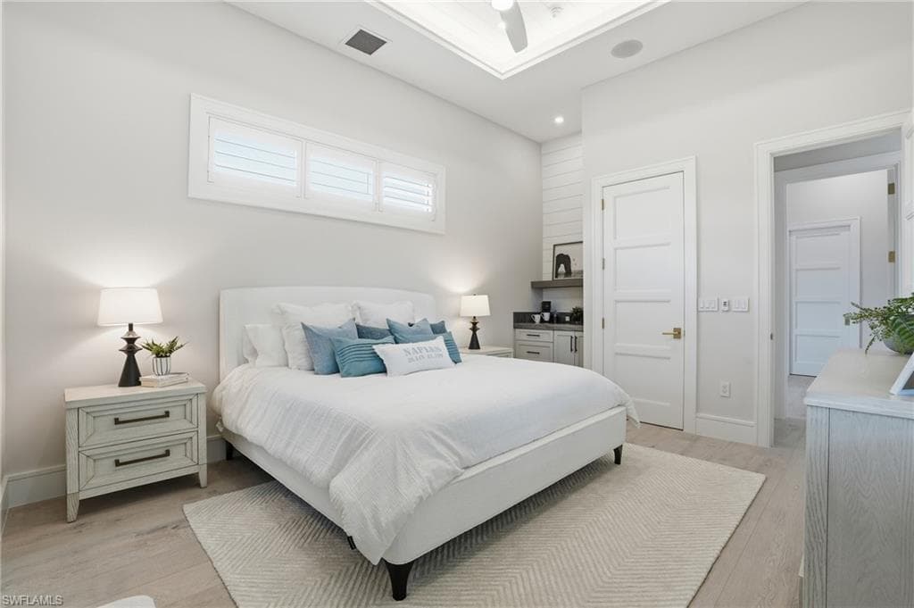 1159 Cypress Woods DR, NAPLES FL 34103-24