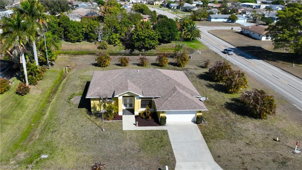200 Danby RD, LEHIGH ACRES FL 33936-30