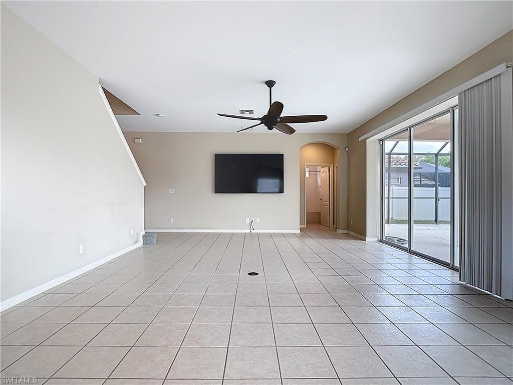 2798 Via Piazza LOOP, FORT MYERS FL 33905-12