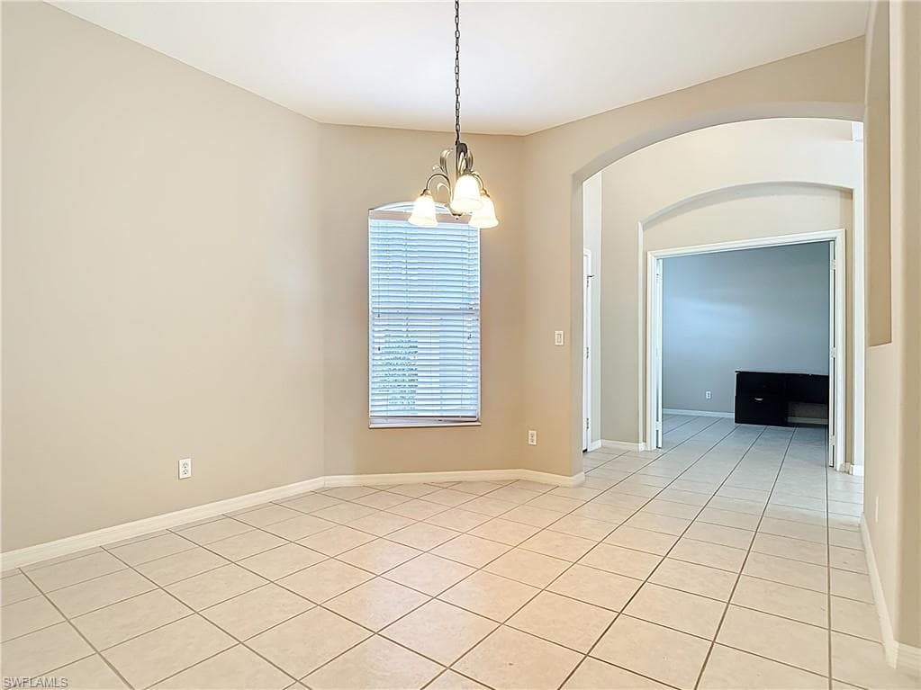 2798 Via Piazza LOOP, FORT MYERS FL 33905-6