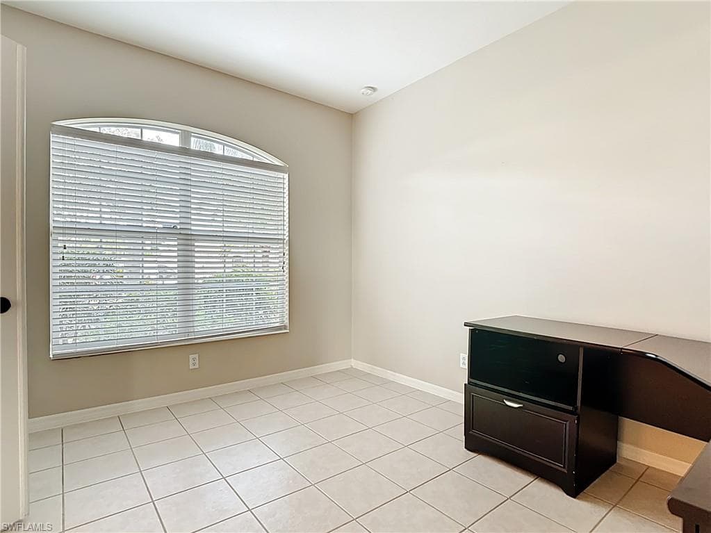 2798 Via Piazza LOOP, FORT MYERS FL 33905-27
