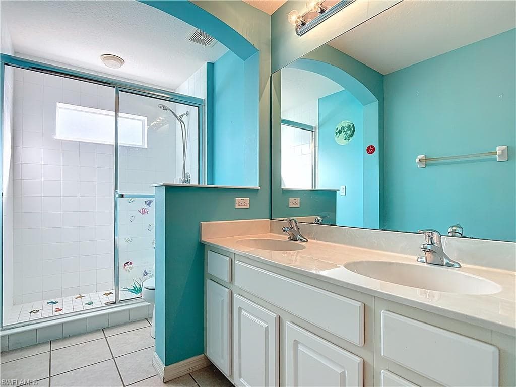 2798 Via Piazza LOOP, FORT MYERS FL 33905-40