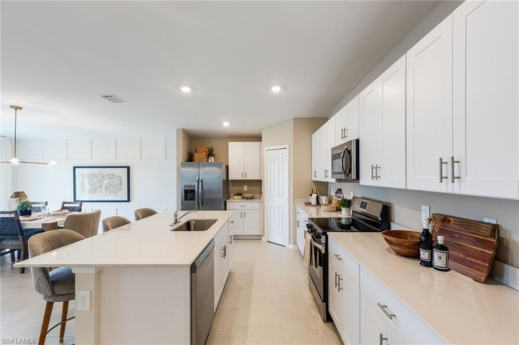 11913 Savanna Lakes BLVD, LEHIGH ACRES FL 33974-2