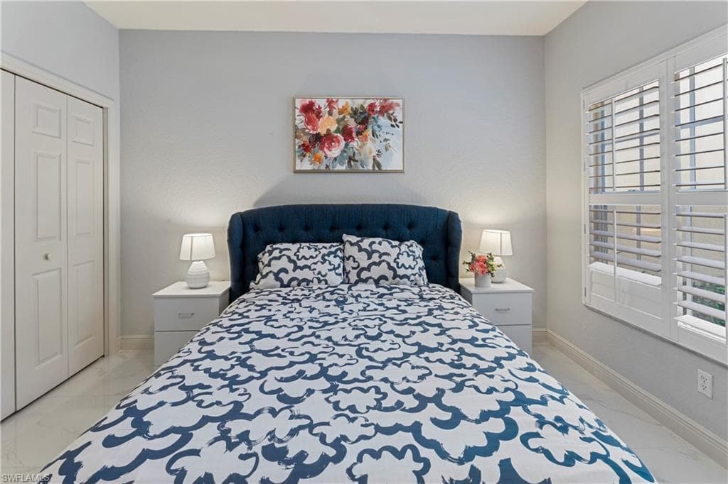 1190 Egrets Walk CIR # 103, NAPLES FL 34108-21