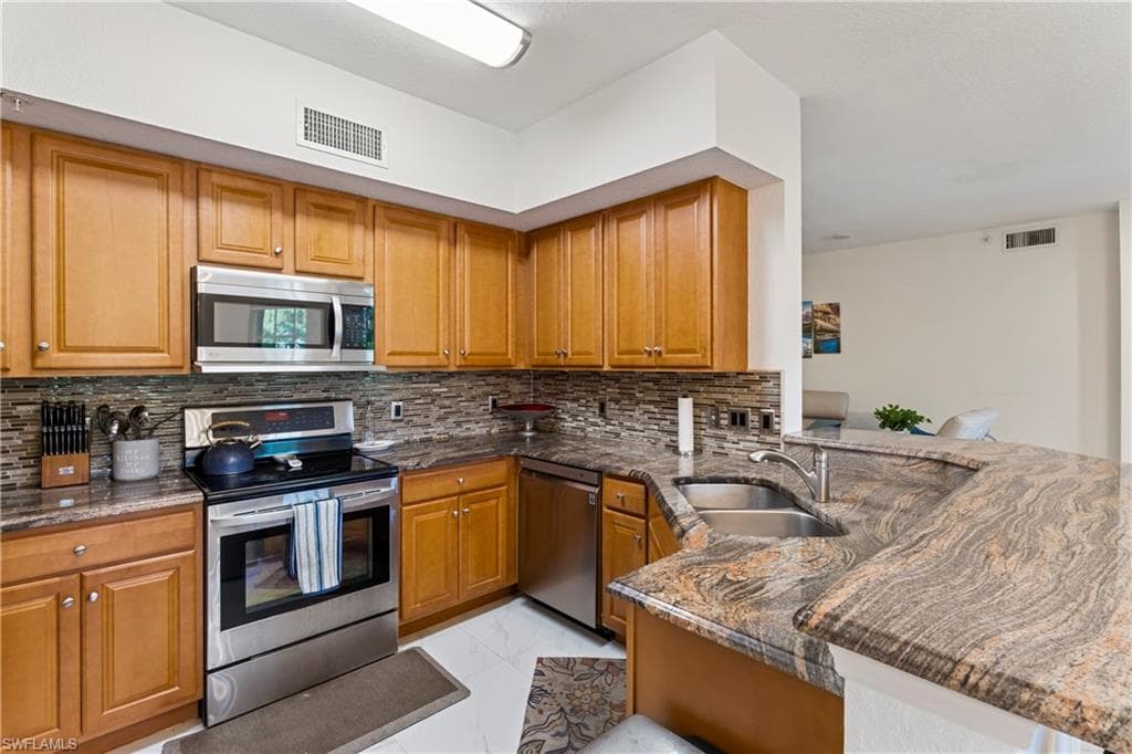 1190 Egrets Walk CIR # 103, NAPLES FL 34108-6