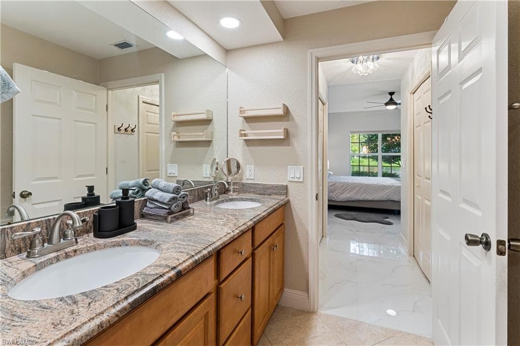 1190 Egrets Walk CIR # 103, NAPLES FL 34108-17