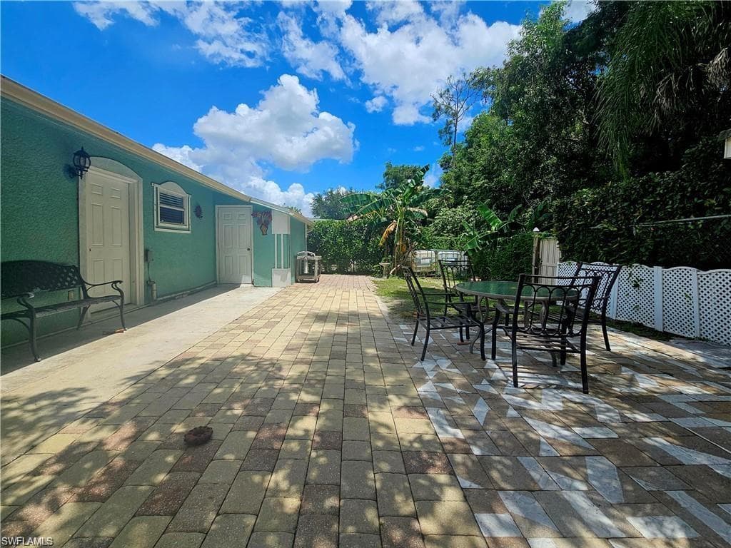 12043 Sitterley ST, NAPLES FL 34113-5