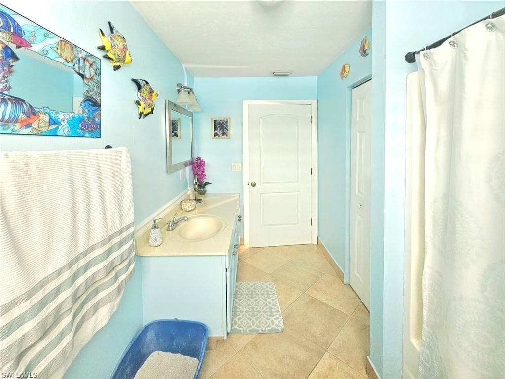 12043 Sitterley ST, NAPLES FL 34113-18