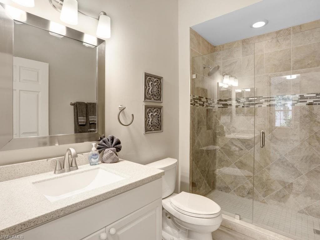 1051 Egrets Walk CIR # 201, NAPLES FL 34108-22