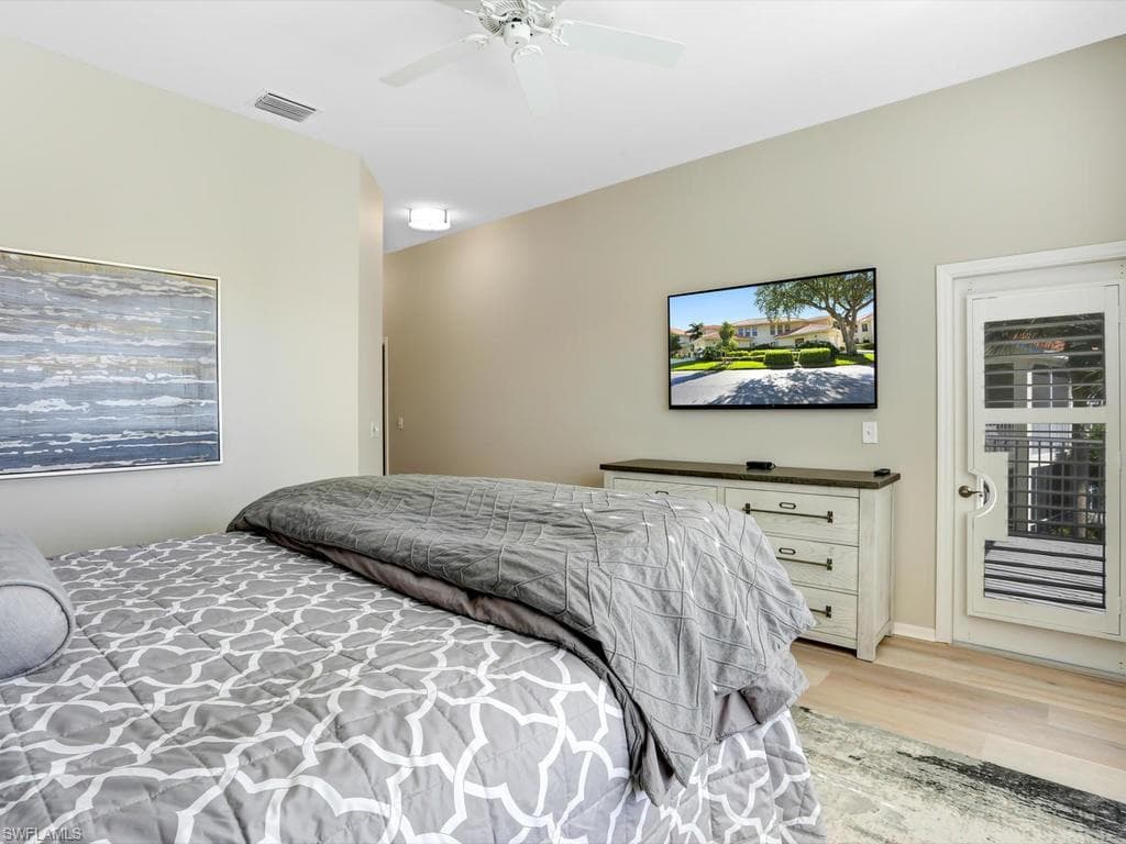 1051 Egrets Walk CIR # 201, NAPLES FL 34108-16