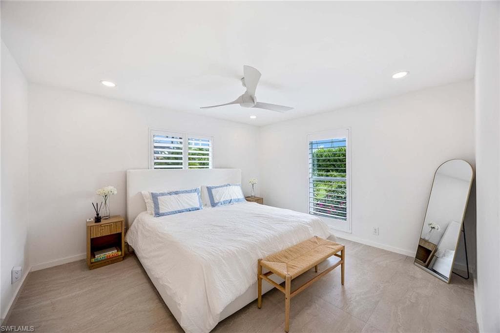 24 RIVARD RD, NAPLES FL 34112-16