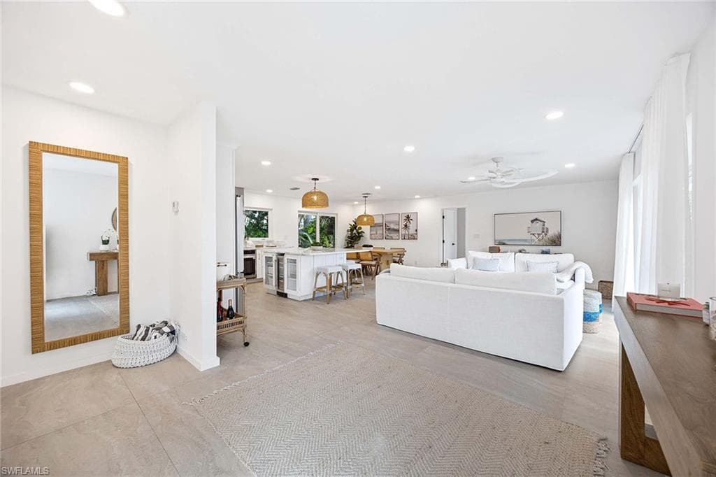 24 RIVARD RD, NAPLES FL 34112-2