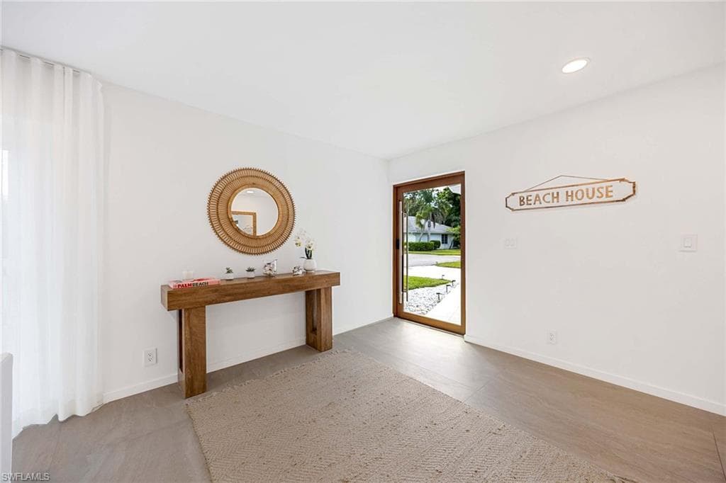 24 RIVARD RD, NAPLES FL 34112-4