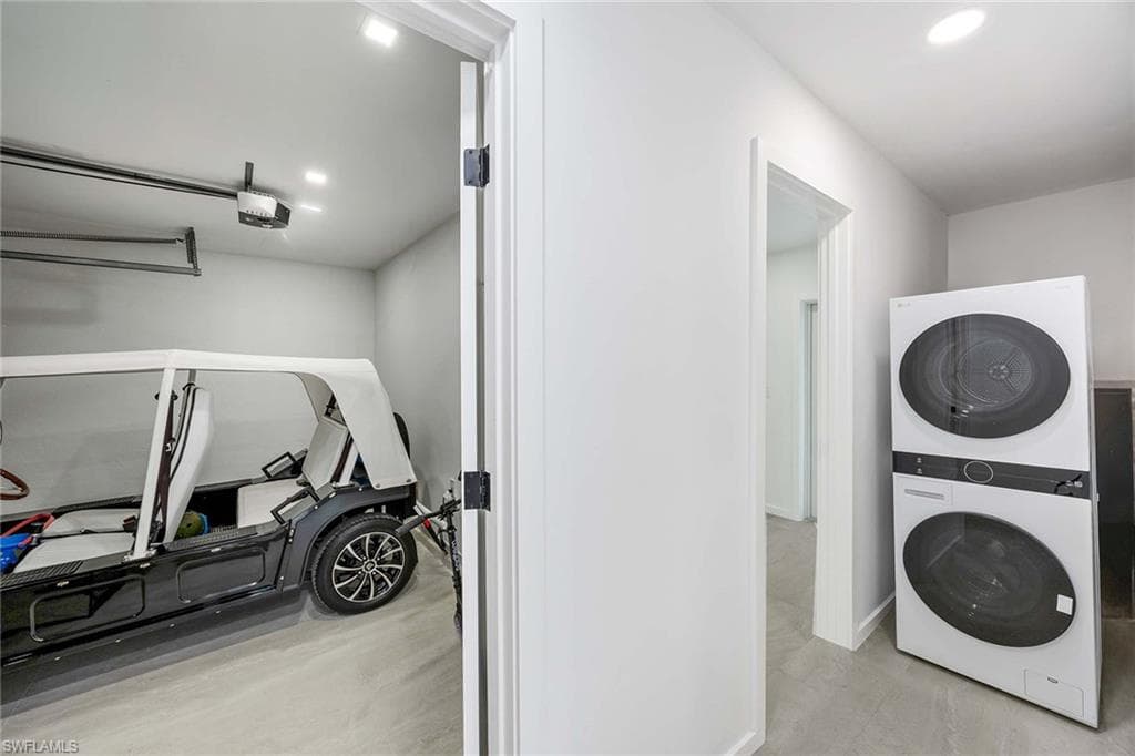 24 RIVARD RD, NAPLES FL 34112-23