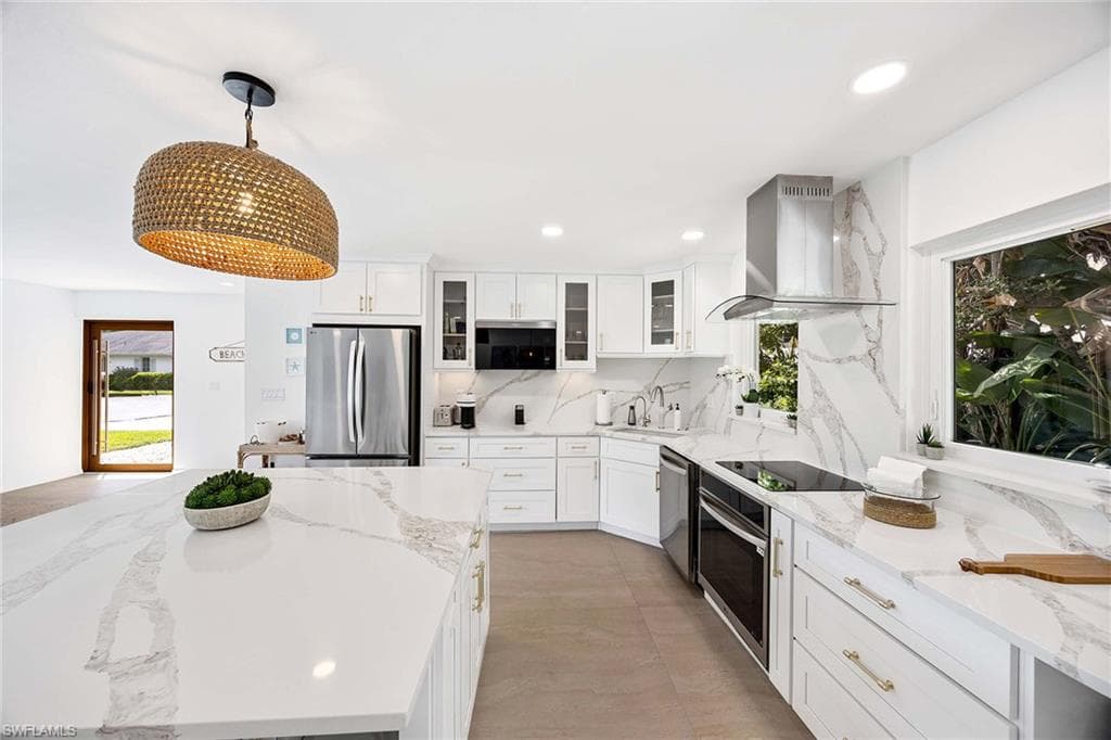 24 RIVARD RD, NAPLES FL 34112-13