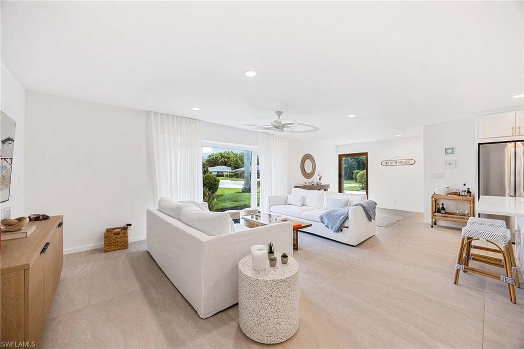 24 RIVARD RD, NAPLES FL 34112-7