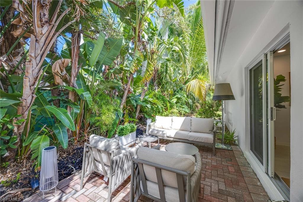 24 RIVARD RD, NAPLES FL 34112-24