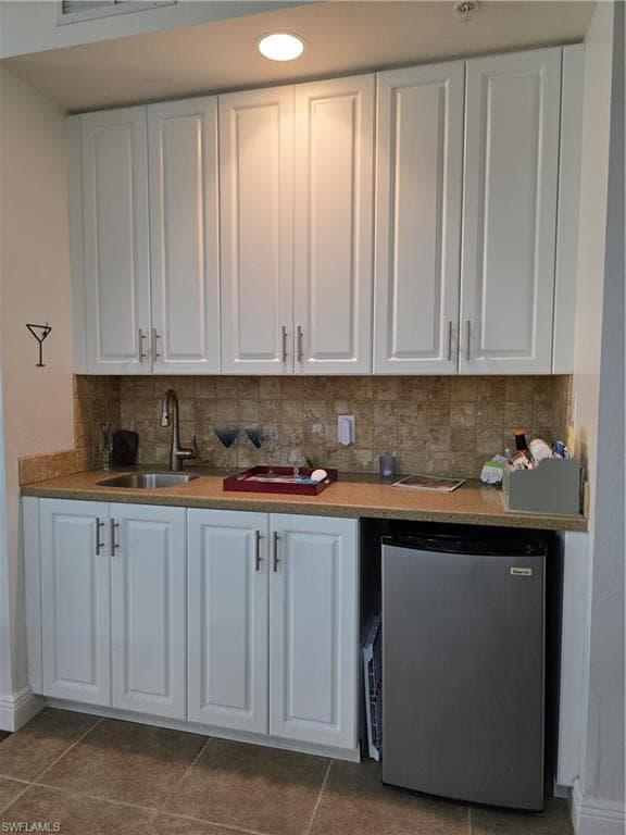 5706 Cape Harbour DR # 211, CAPE CORAL FL 33914-13