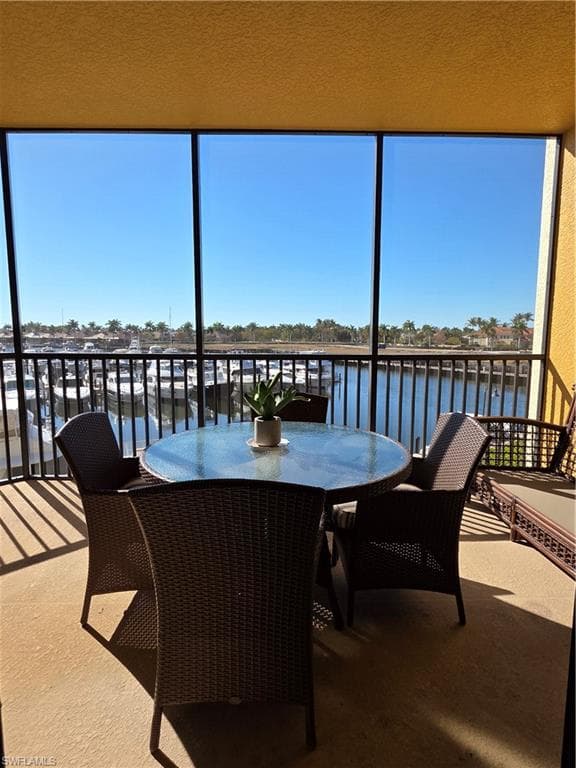 5706 Cape Harbour DR # 211, CAPE CORAL FL 33914-17