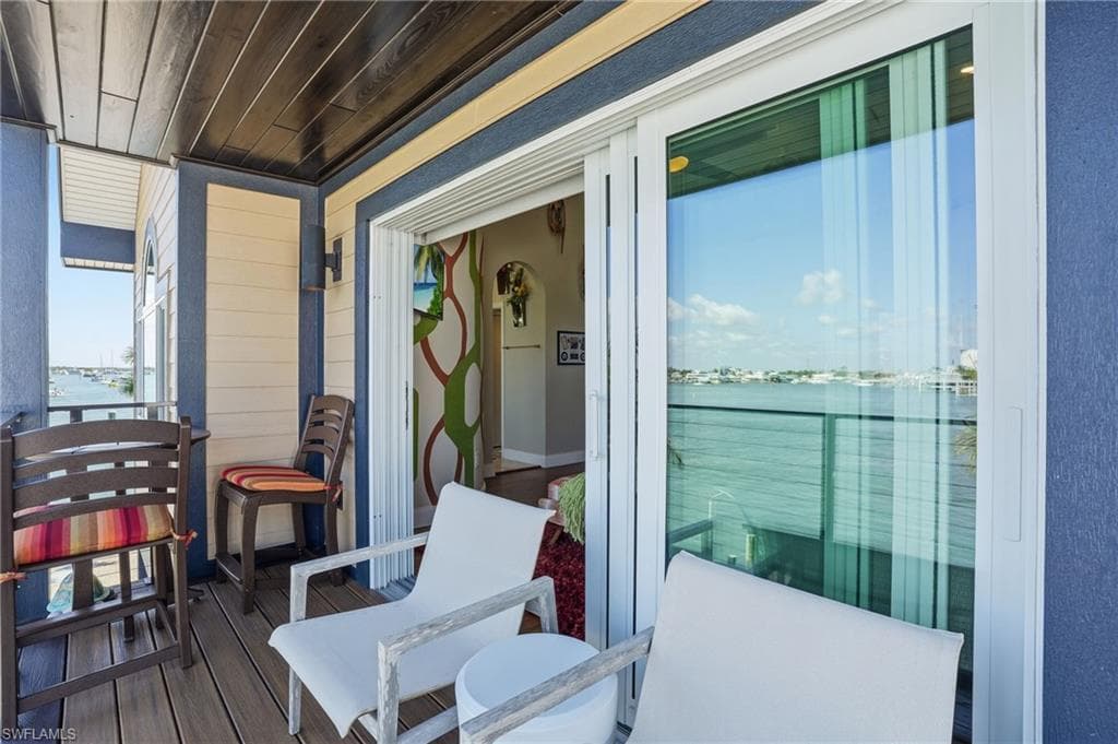 280 Primo DR, FORT MYERS BEACH FL 33931-19