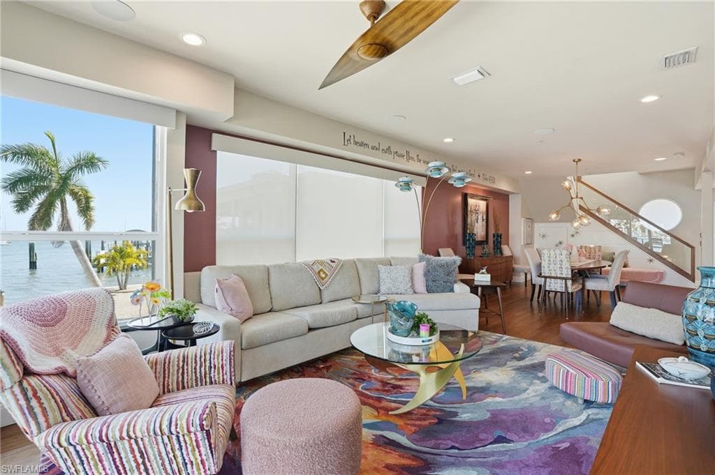 280 Primo DR, FORT MYERS BEACH FL 33931-14