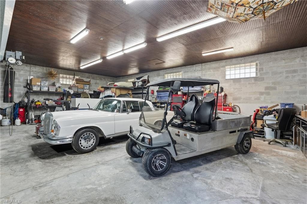 5600 Briarcliff RD, FORT MYERS FL 33912-46