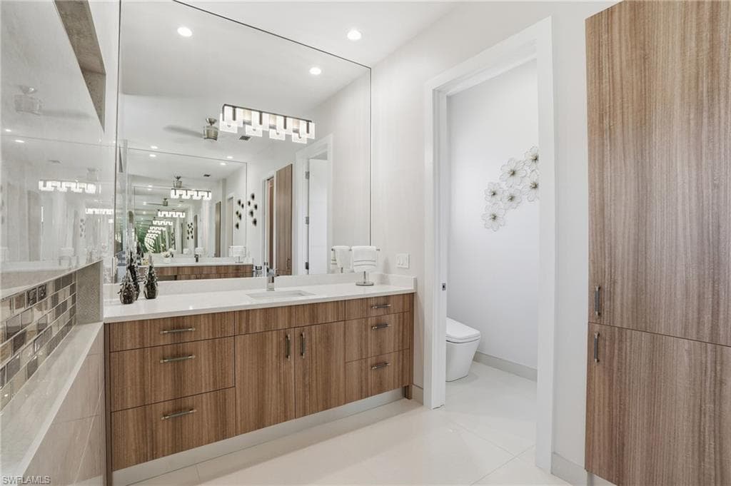 5600 Briarcliff RD, FORT MYERS FL 33912-21